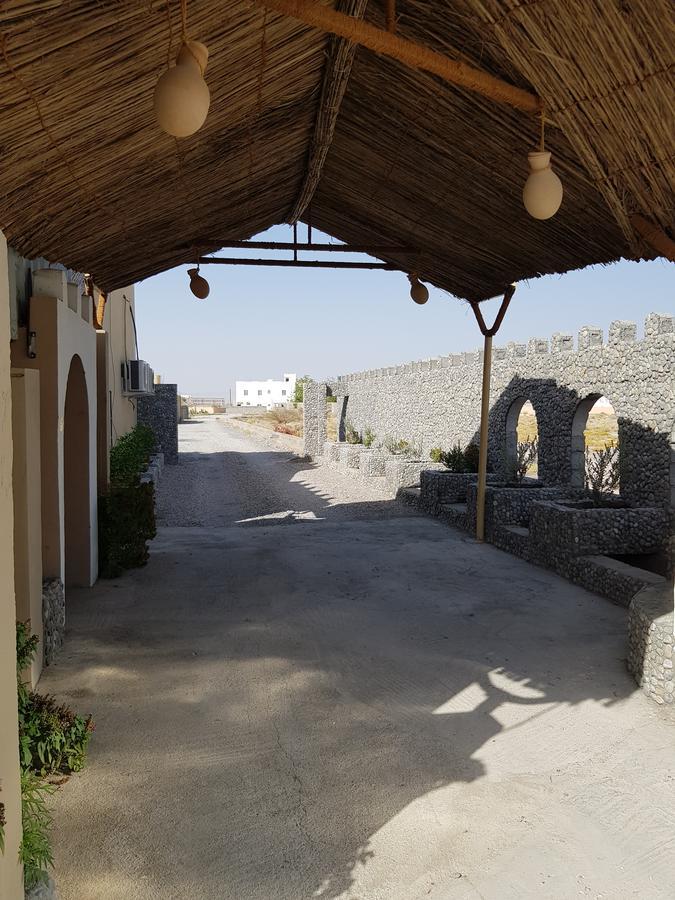Green Guest Resort - Alnuzul Alkhdhra Resort النزل الخضراء Bilad Manah Ngoại thất bức ảnh